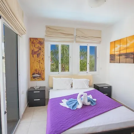 Enjoy A Holiday Of A Lifetime Renting Your Own 5 Star Private In At The Best Rate, 1270 Villa *