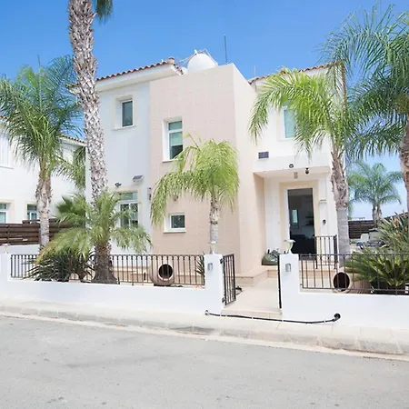 Enjoy A Holiday Of A Lifetime Renting Your Own 5 Star Private In At The Best Rate, 1270 * Protaras